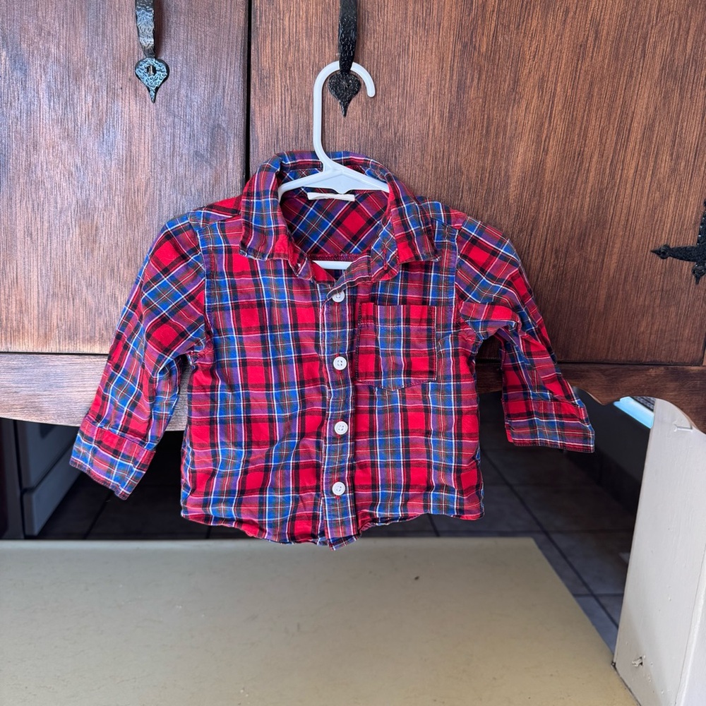 Crazy 8 Plaid Red Blue Baby Boy Dress Shirt 6-12 months